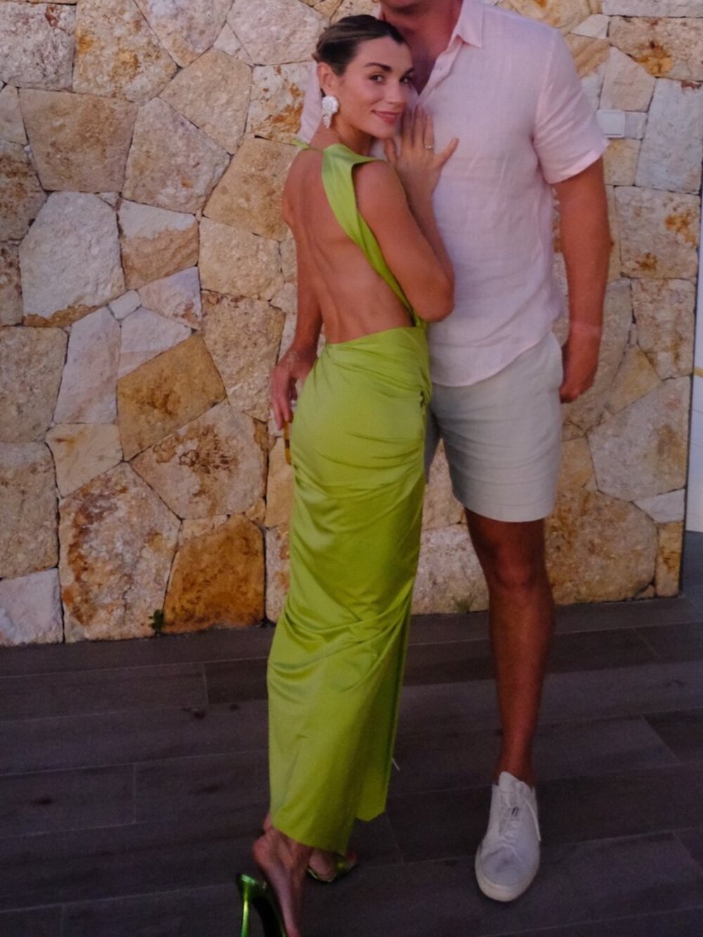 BAOBAB Mia Midi Dress in Green - Picture 3 of 9